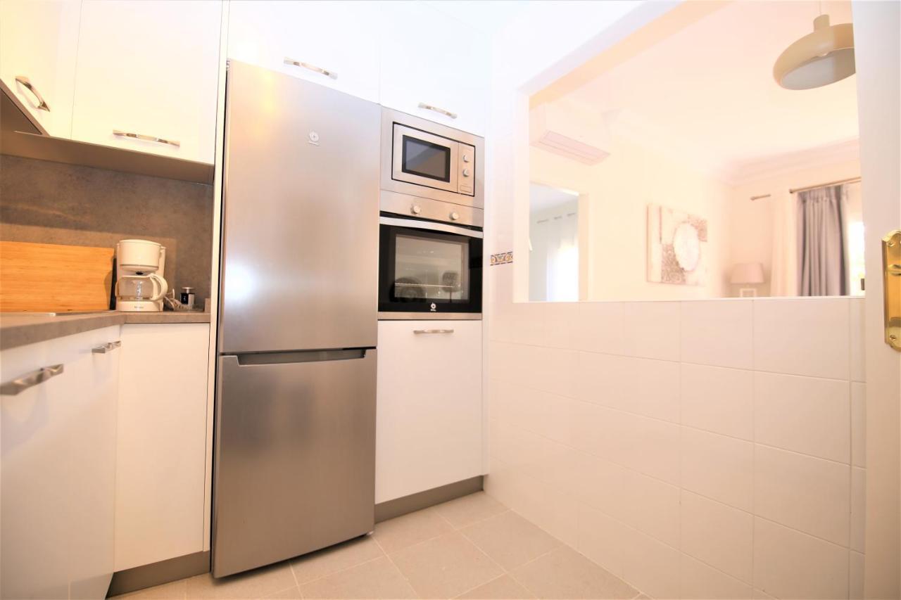 Apartment Nala 埃斯特波纳 外观 照片