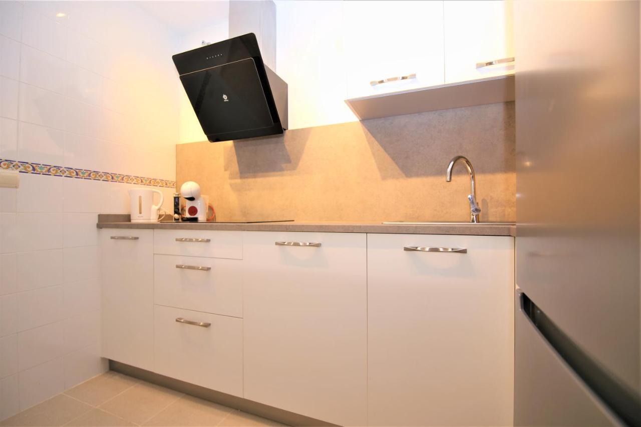 Apartment Nala 埃斯特波纳 外观 照片