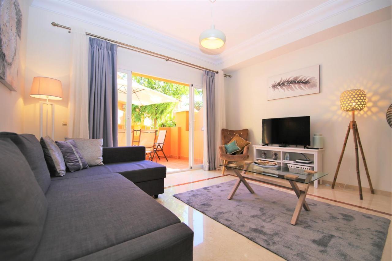 Apartment Nala 埃斯特波纳 外观 照片